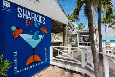 Sharkey's Club Med Turkoise