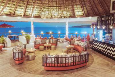 Oceanfront Lounge at Club Med Cancun